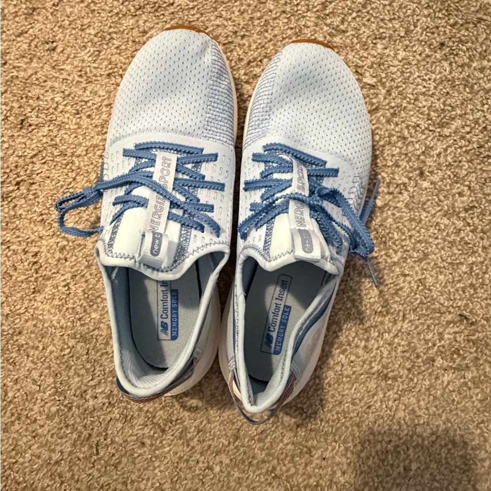 Never worn new balance women’s shoes